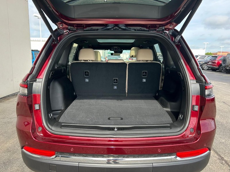 Jeep Grand Cherokee Vehicle Full-screen Gallery Image 16