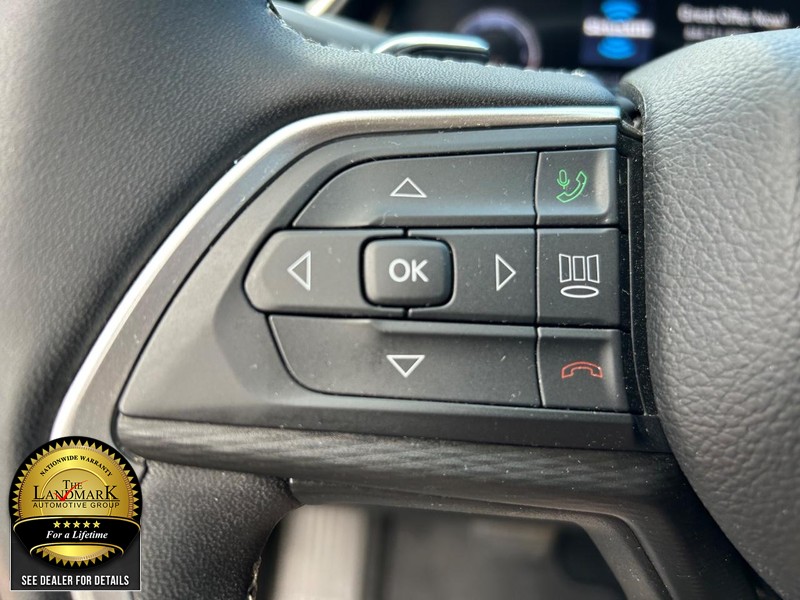 Jeep Grand Cherokee Vehicle Full-screen Gallery Image 10