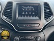 2020 Jeep Cherokee 4WD Lux thumbnail image 18
