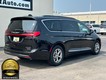 2023 Chrysler Pacifica Limited thumbnail image 03