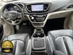 2022 Chrysler Pacifica Touring L thumbnail image 18