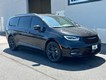 2025 Chrysler Pacifica Limited thumbnail image 02