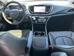 2025 Chrysler Pacifica Limited thumbnail image 14