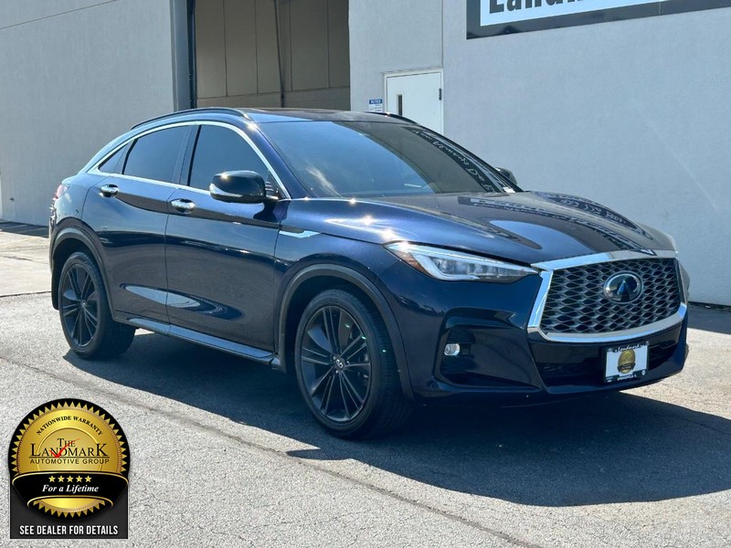 INFINITI QX55 Vehicle Full-screen Gallery Image 2