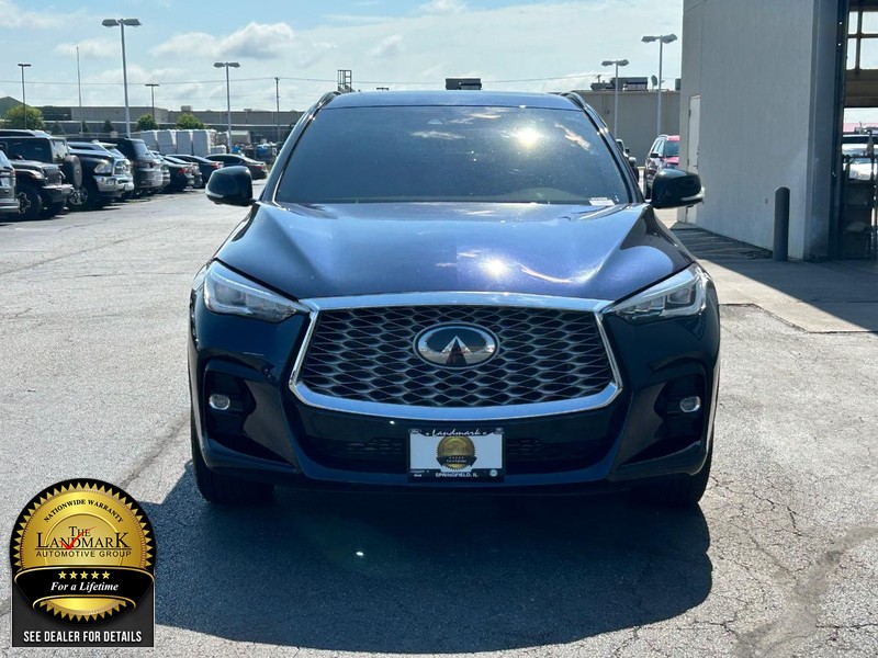 INFINITI QX55 Vehicle Full-screen Gallery Image 4