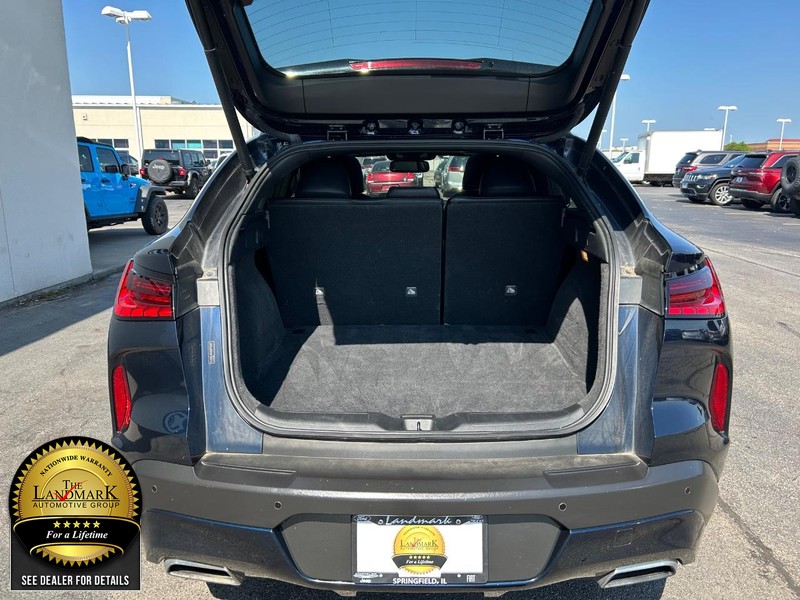 INFINITI QX55 Vehicle Full-screen Gallery Image 20