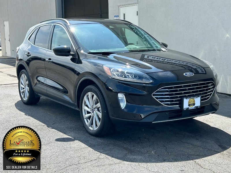 Ford Escape Vehicle Full-screen Gallery Image 2