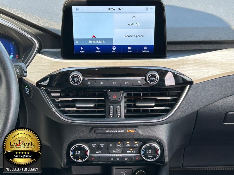 Ford Escape Vehicle Full-screen Gallery Image 19