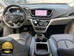 2024 Chrysler Pacifica Hybrid Select thumbnail image 19