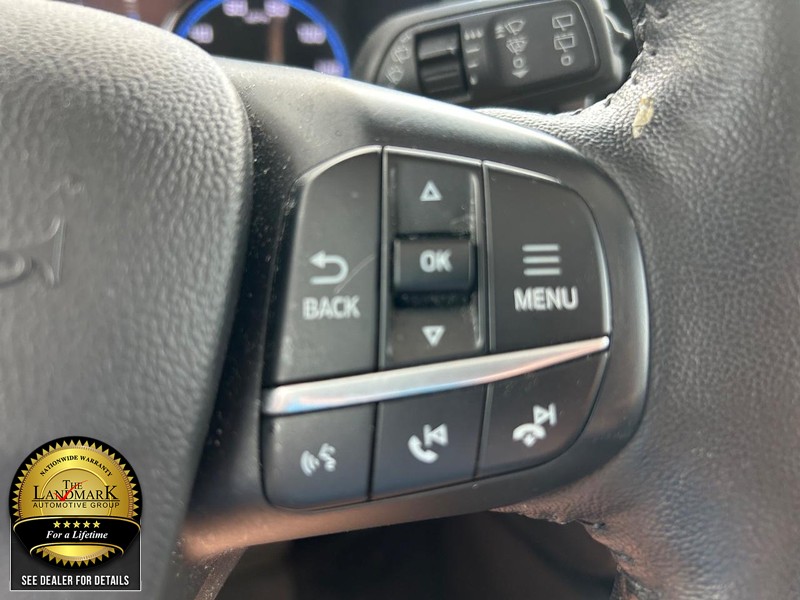 Ford Bronco Sport Vehicle Full-screen Gallery Image 10