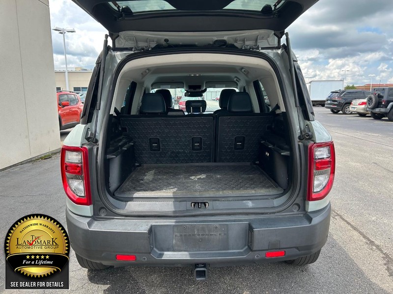 Ford Bronco Sport Vehicle Full-screen Gallery Image 19