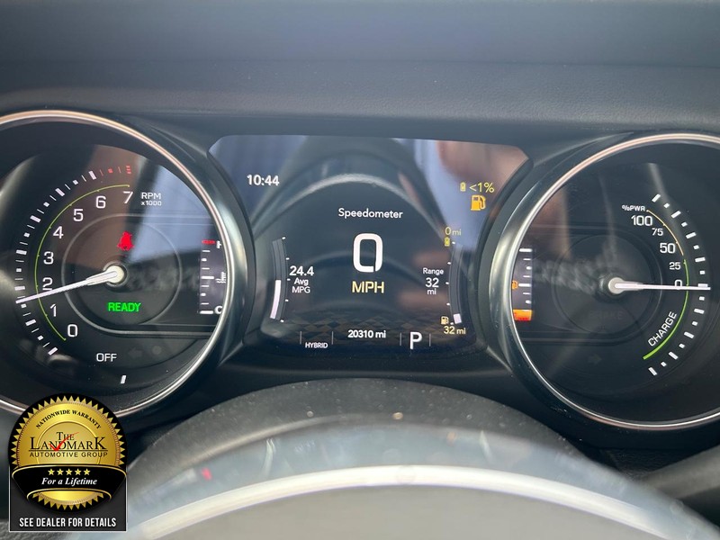 Jeep Wrangler 4xe Vehicle Full-screen Gallery Image 12