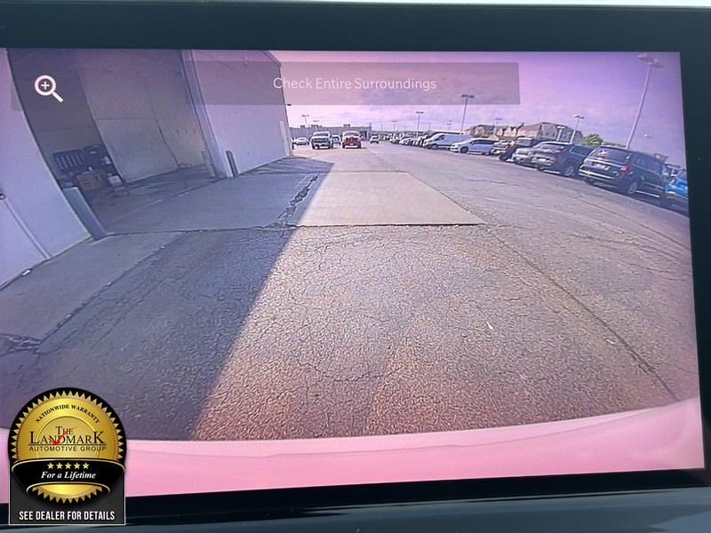 Jeep Compass Vehicle Full-screen Gallery Image 13