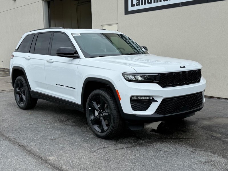 Jeep Grand Cherokee Vehicle Full-screen Gallery Image 2