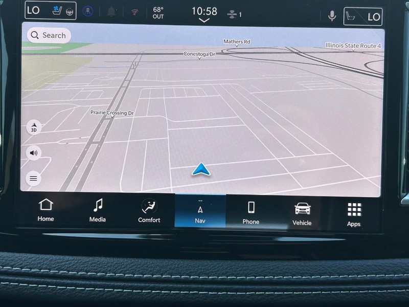 Chrysler Pacifica Vehicle Full-screen Gallery Image 10