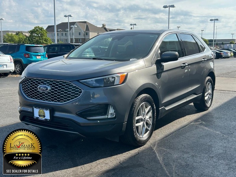 Ford Edge Vehicle Full-screen Gallery Image 5