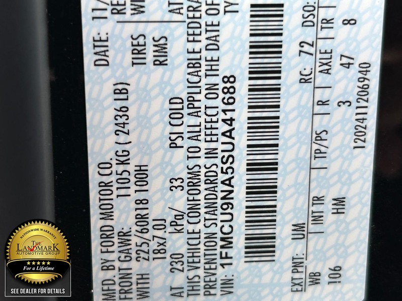 Ford Escape Vehicle Full-screen Gallery Image 21