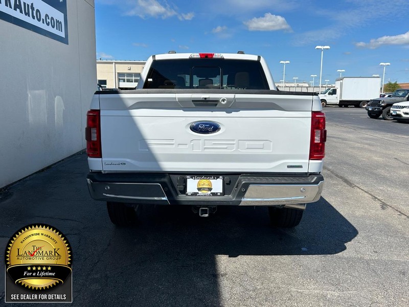 Ford F-150 Vehicle Full-screen Gallery Image 7