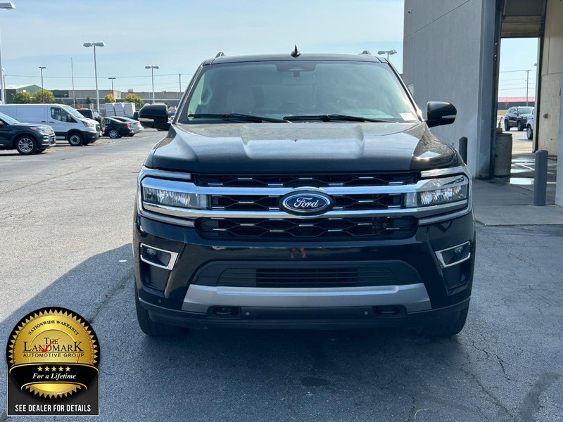 Ford Expedition Vehicle Full-screen Gallery Image 4