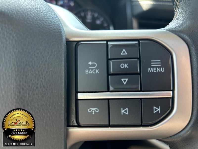 Ford Expedition Vehicle Full-screen Gallery Image 11