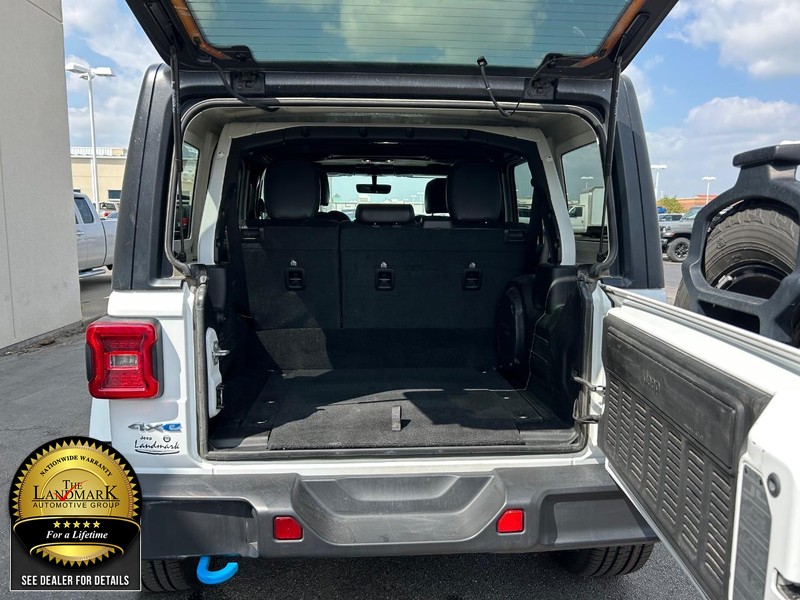 Jeep Wrangler 4xe Vehicle Full-screen Gallery Image 19