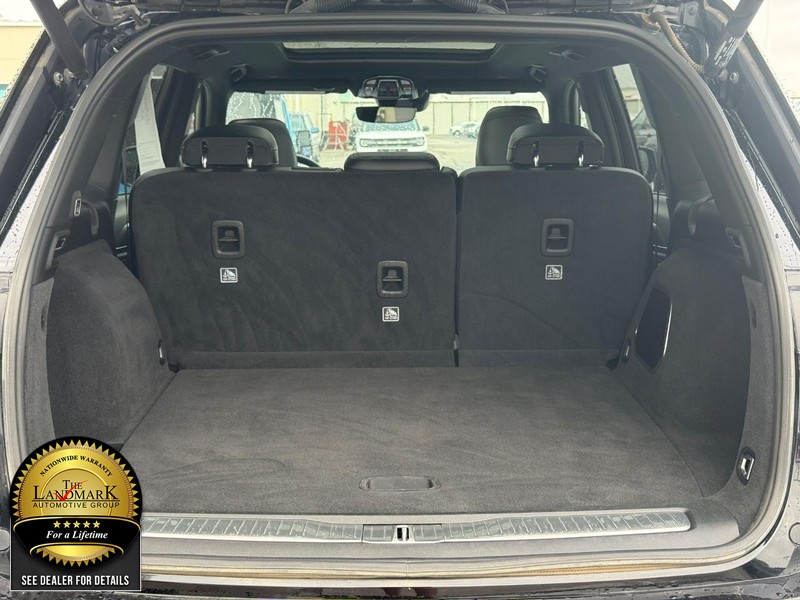 Jeep Grand Cherokee Vehicle Full-screen Gallery Image 6