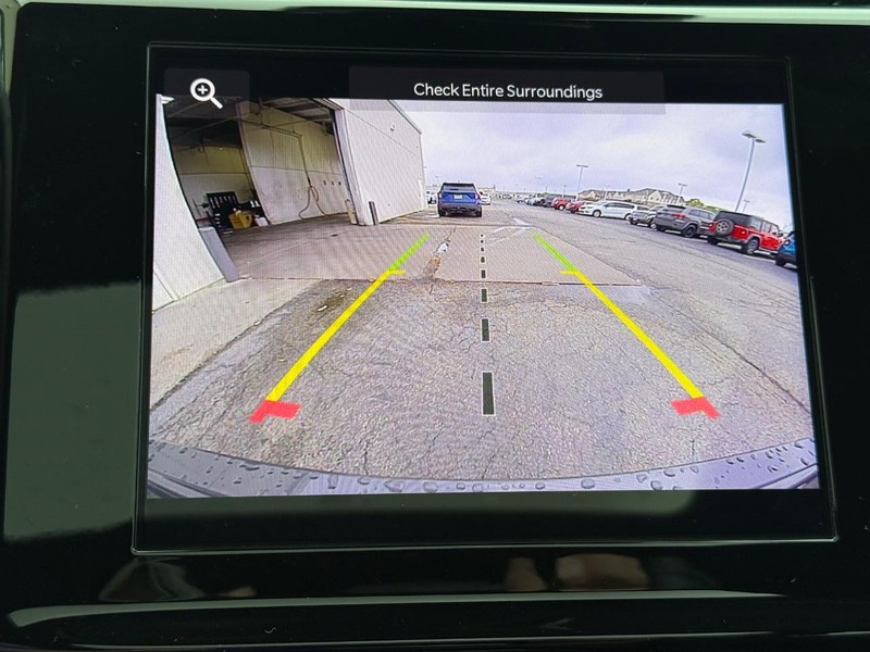 Jeep Grand Cherokee Vehicle Full-screen Gallery Image 8