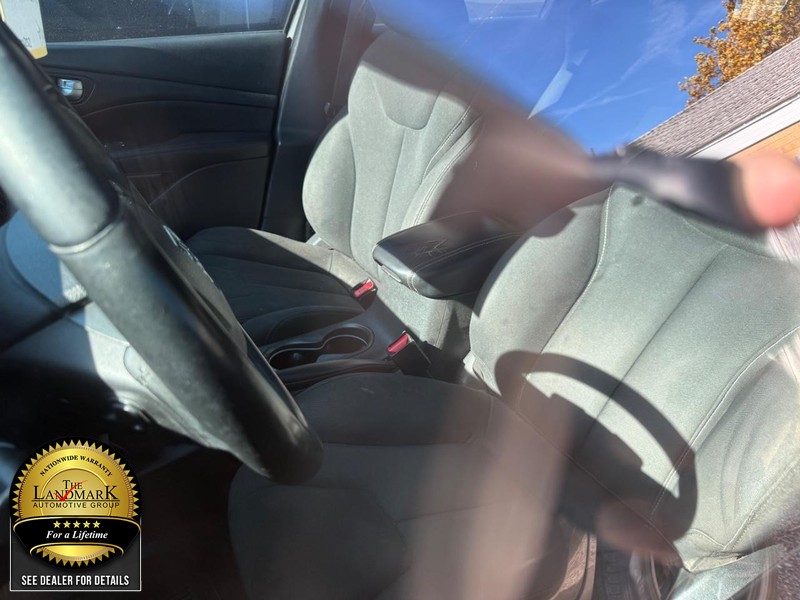 Dodge Dart Vehicle Full-screen Gallery Image 3