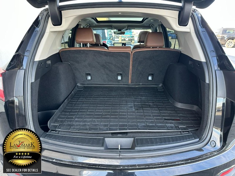 Acura RDX Vehicle Full-screen Gallery Image 5