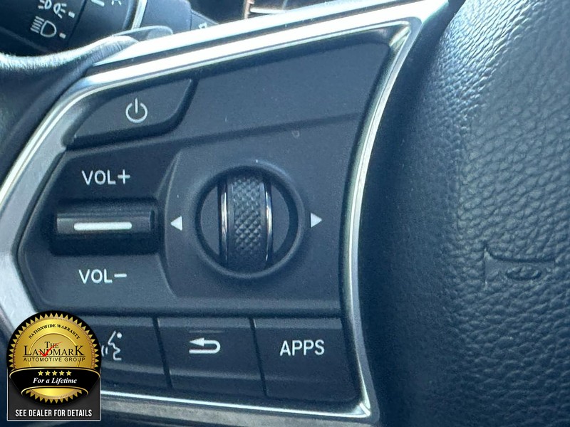 Acura RDX Vehicle Full-screen Gallery Image 21