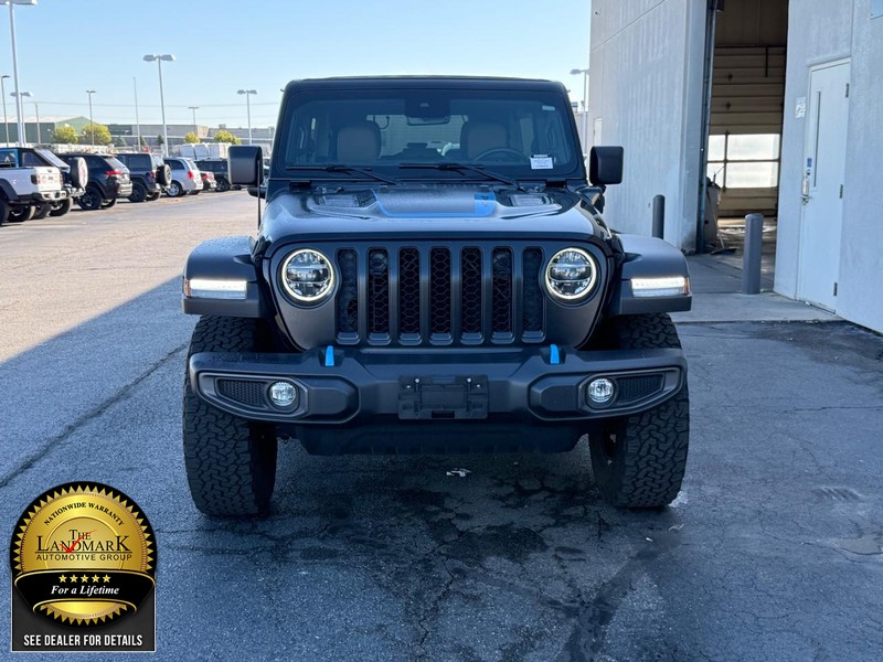 Jeep Wrangler 4xe Vehicle Full-screen Gallery Image 4