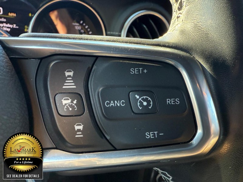 Jeep Wrangler 4xe Vehicle Full-screen Gallery Image 10