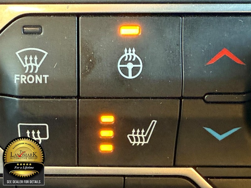 Jeep Wrangler 4xe Vehicle Full-screen Gallery Image 13