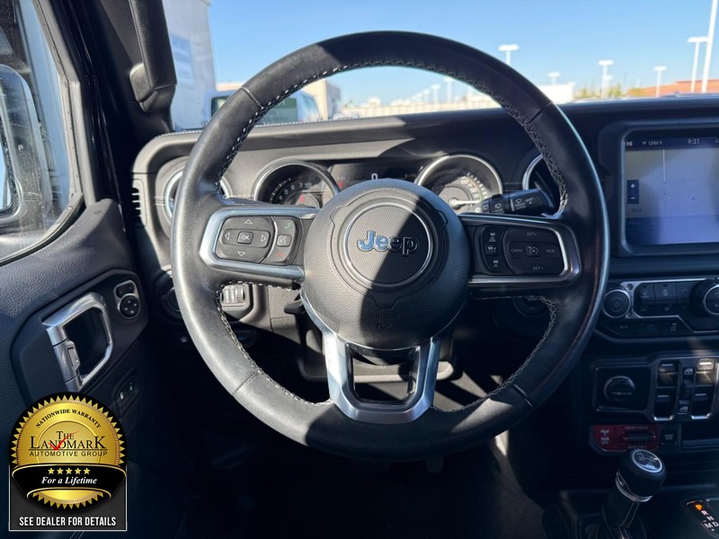 Jeep Wrangler 4xe Vehicle Full-screen Gallery Image 17