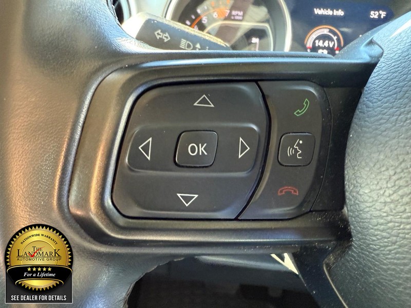 Jeep Wrangler Vehicle Full-screen Gallery Image 10