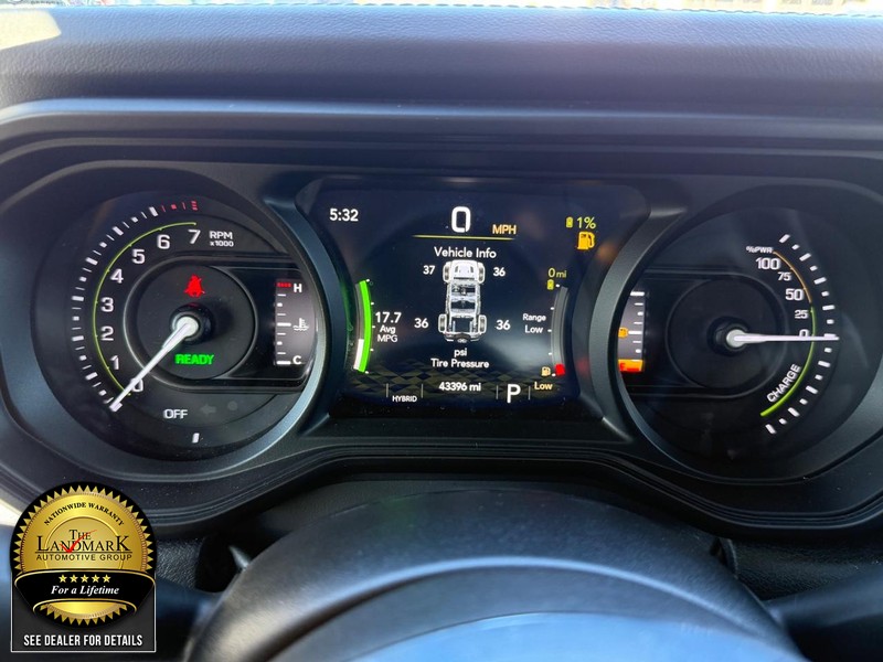 Jeep Wrangler 4xe Vehicle Full-screen Gallery Image 12