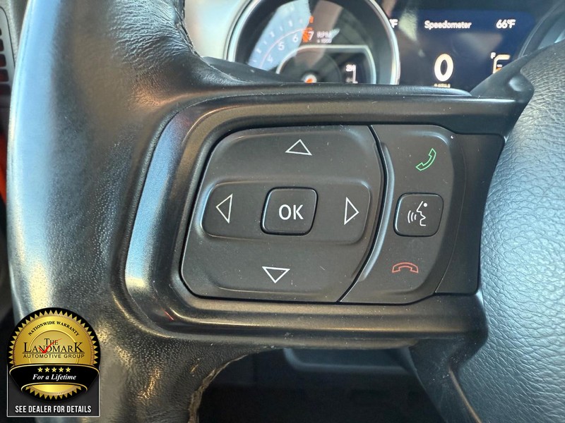 Jeep Gladiator Vehicle Full-screen Gallery Image 10