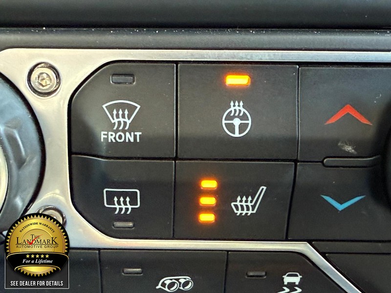 Jeep Wrangler Vehicle Full-screen Gallery Image 14