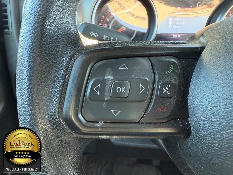 Jeep Wrangler Vehicle Full-screen Gallery Image 10