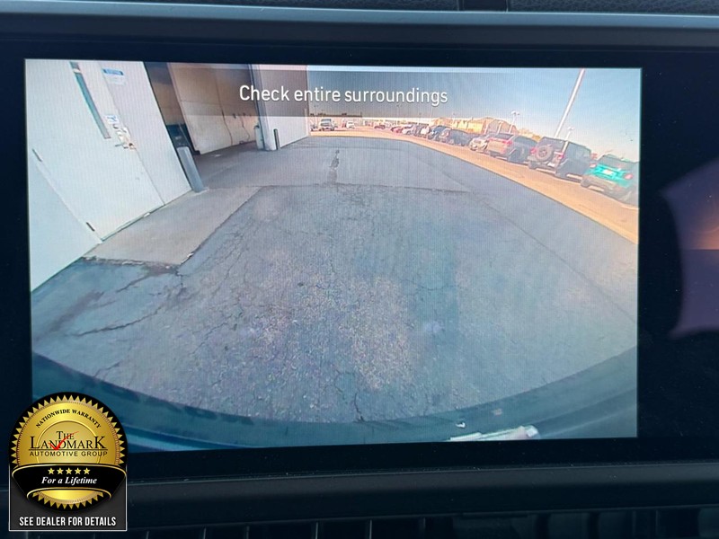 Jeep Wrangler Vehicle Full-screen Gallery Image 13