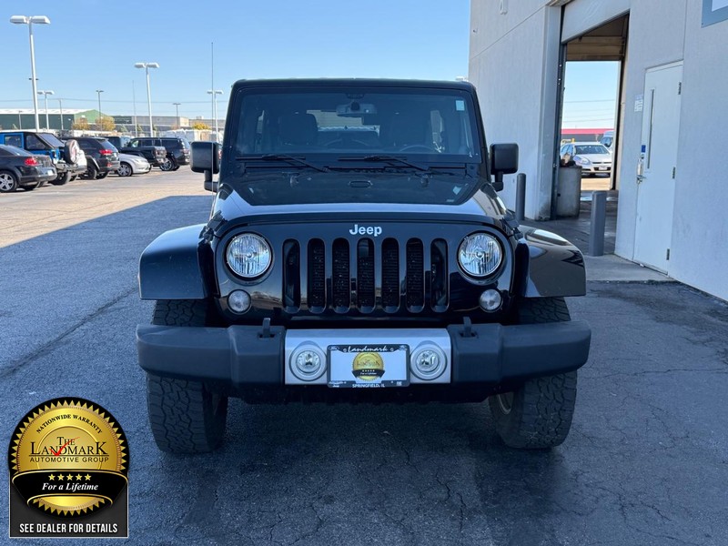 Jeep Wrangler Unlimited Vehicle Full-screen Gallery Image 4