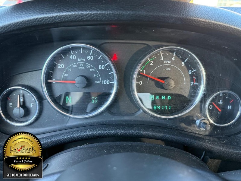 Jeep Wrangler Unlimited Vehicle Full-screen Gallery Image 12