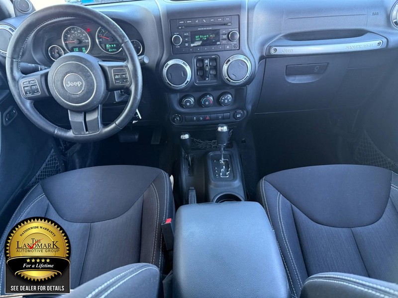 Jeep Wrangler Unlimited Vehicle Full-screen Gallery Image 14