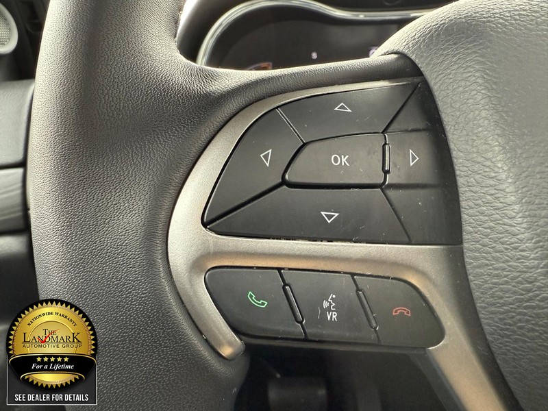 Jeep Grand Cherokee WK Vehicle Full-screen Gallery Image 10