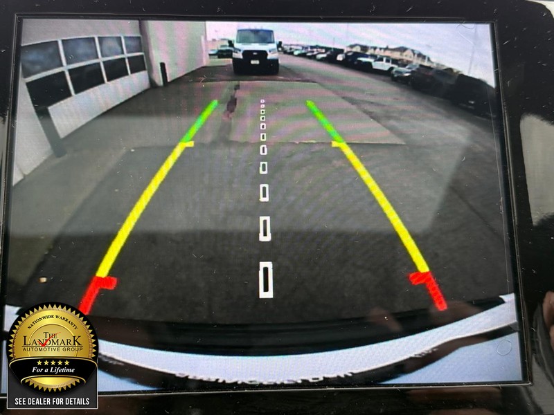 Jeep Grand Cherokee WK Vehicle Full-screen Gallery Image 13