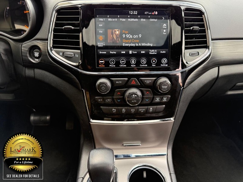 Jeep Grand Cherokee WK Vehicle Full-screen Gallery Image 19