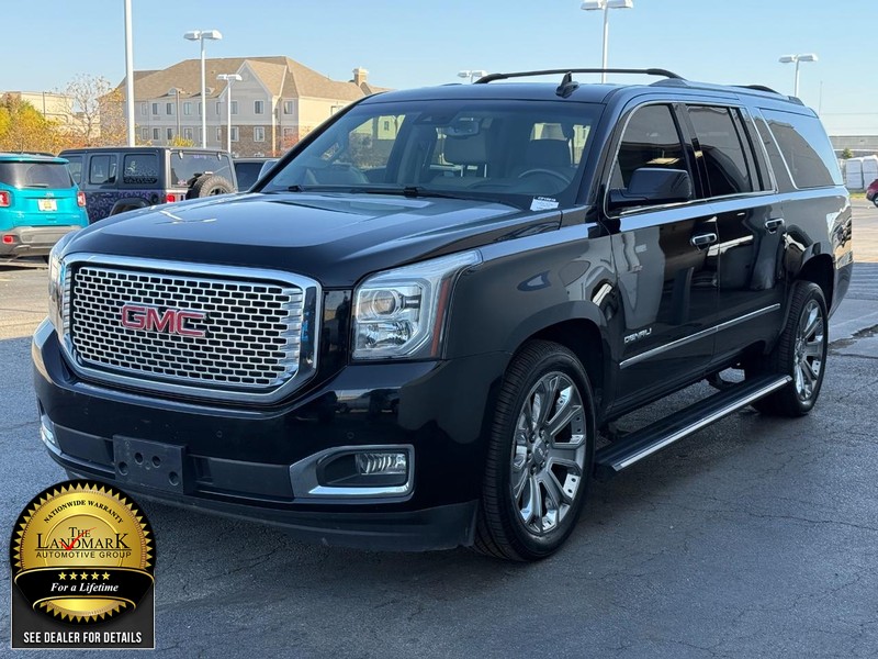 GMC Yukon XL Vehicle Full-screen Gallery Image 5