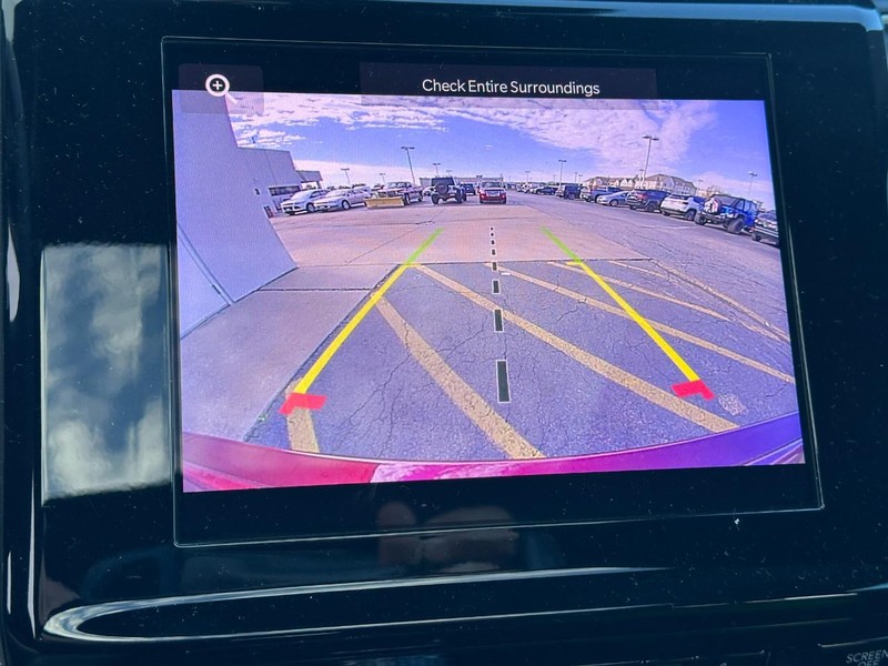 Jeep Grand Cherokee Vehicle Full-screen Gallery Image 15