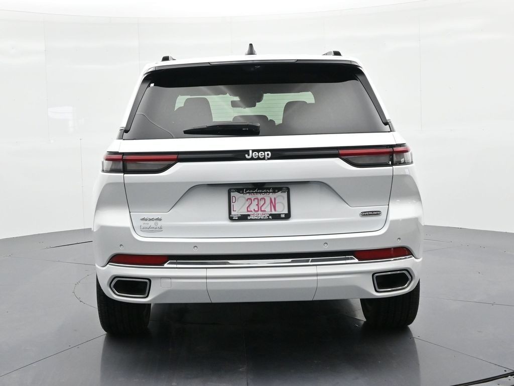 Jeep Grand Cherokee Vehicle Full-screen Gallery Image 7