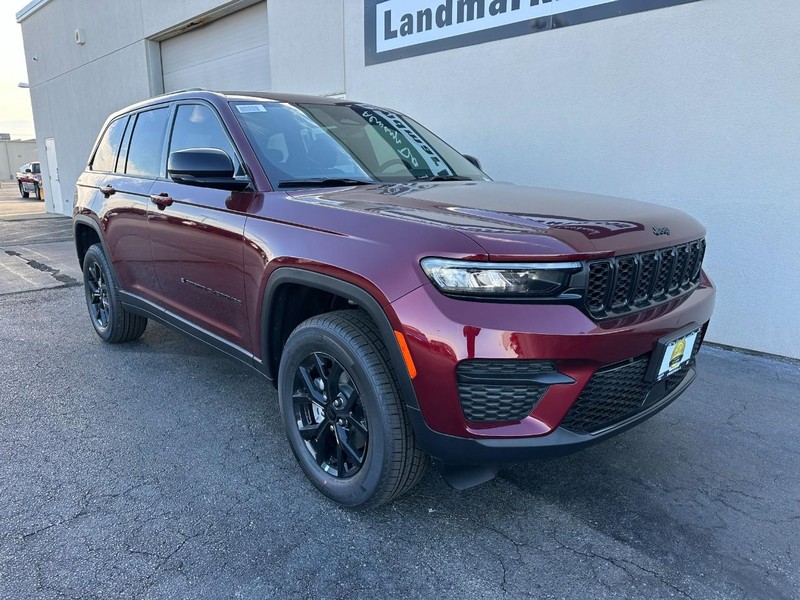 Jeep Grand Cherokee Vehicle Full-screen Gallery Image 2